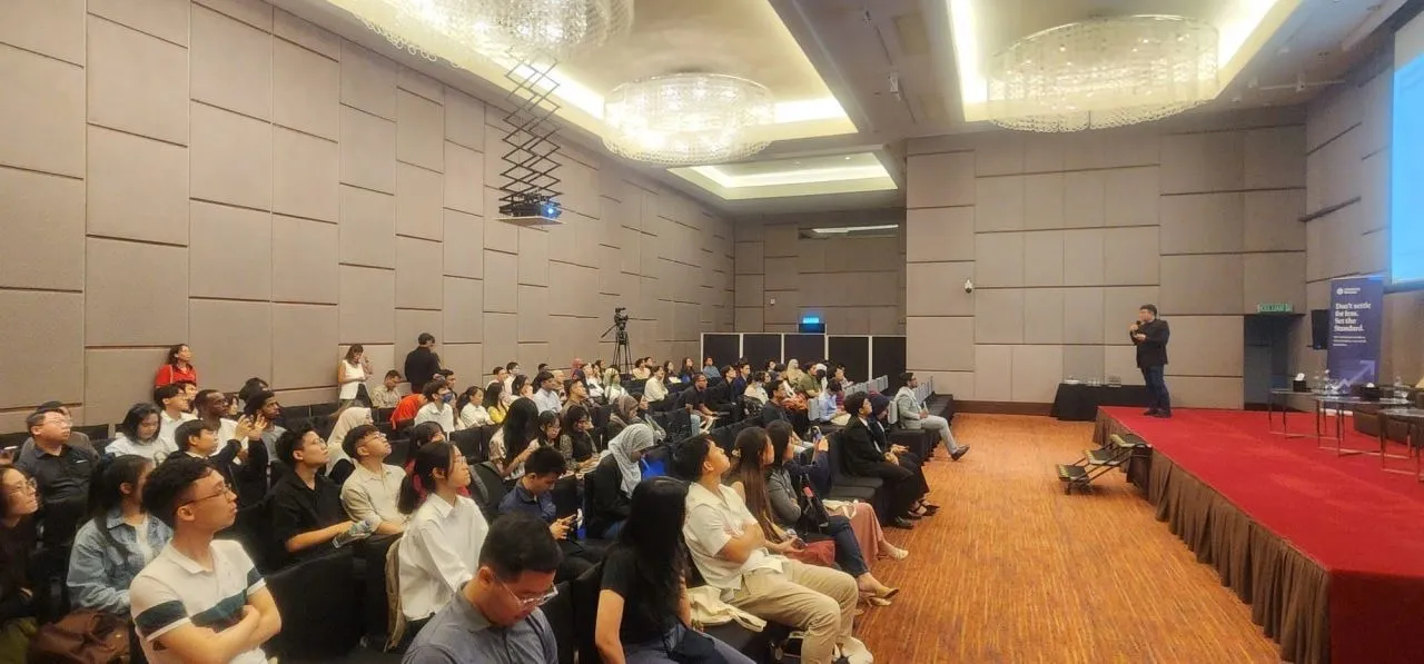 Participants at the session
