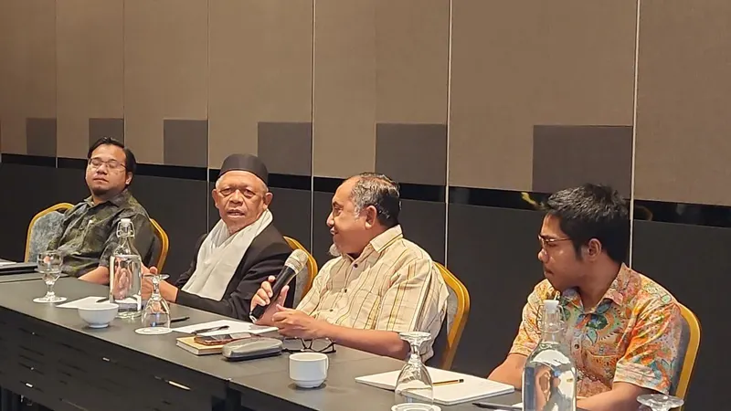At the Projek SEMADI MoU session