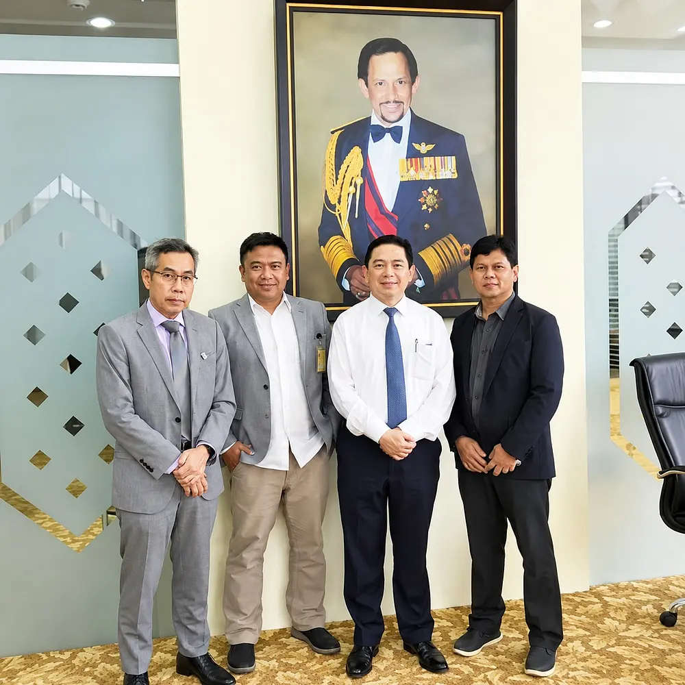 Group photograph with delegates